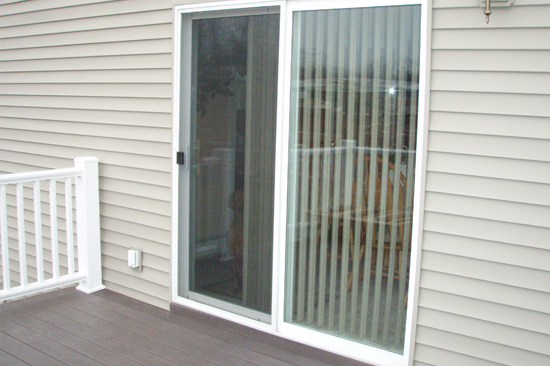 Brent-screen-door-repair