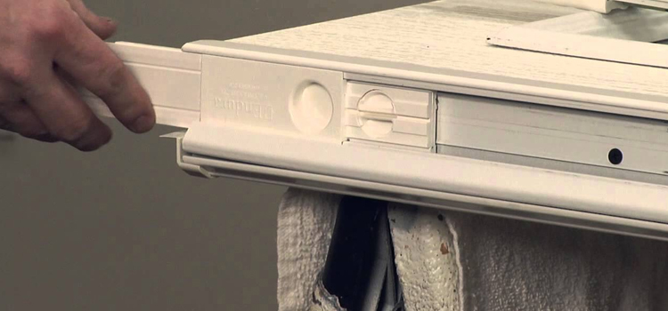 aluminum storefront door repair Brent